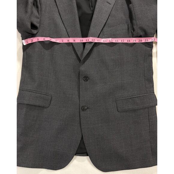 Jos a Bank Travelers Collection Suit 44x36L Two Button Single Vent Plaid Gray - Picture 8 of 12